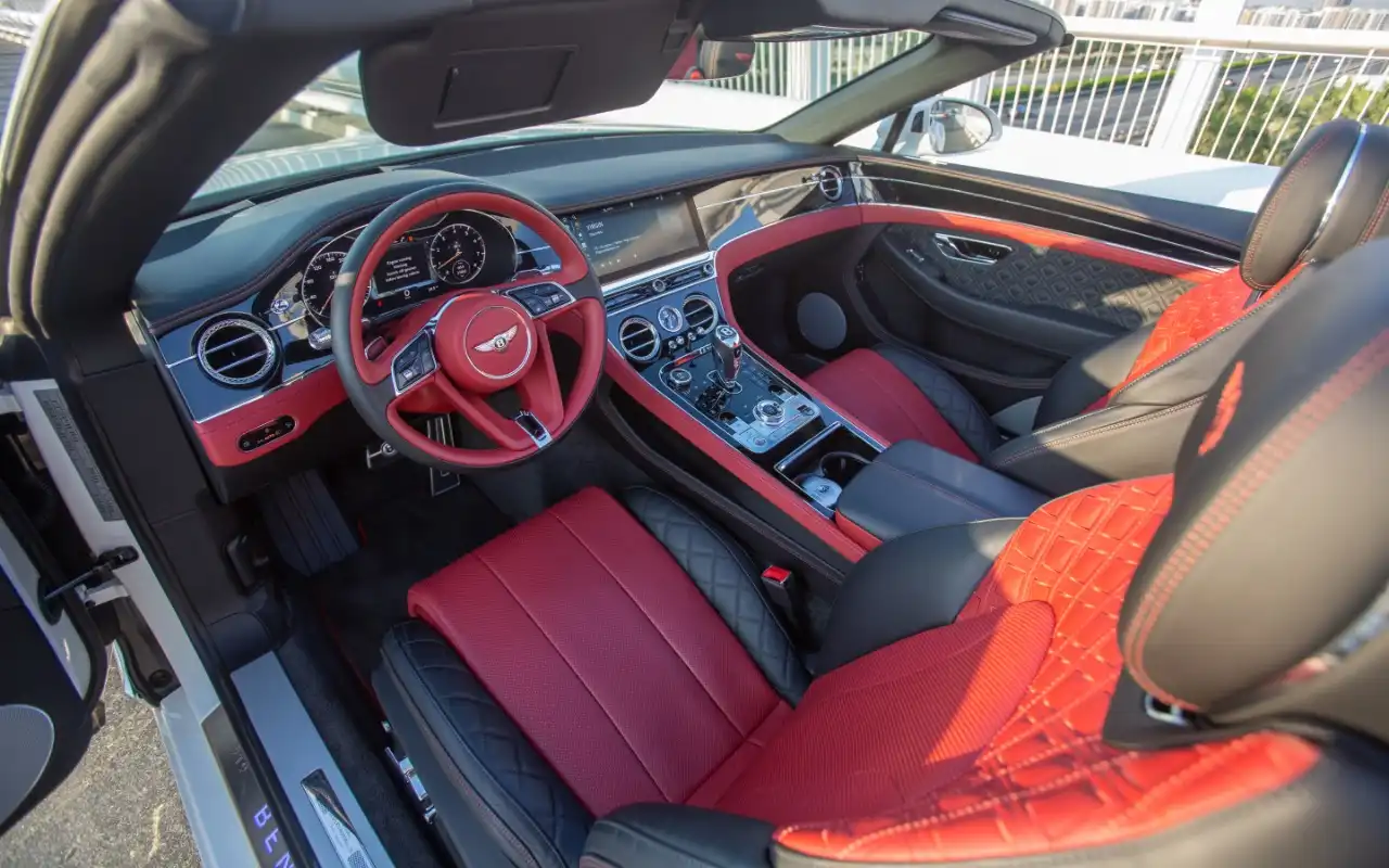 بنتلي كونتيننتال GTC V12