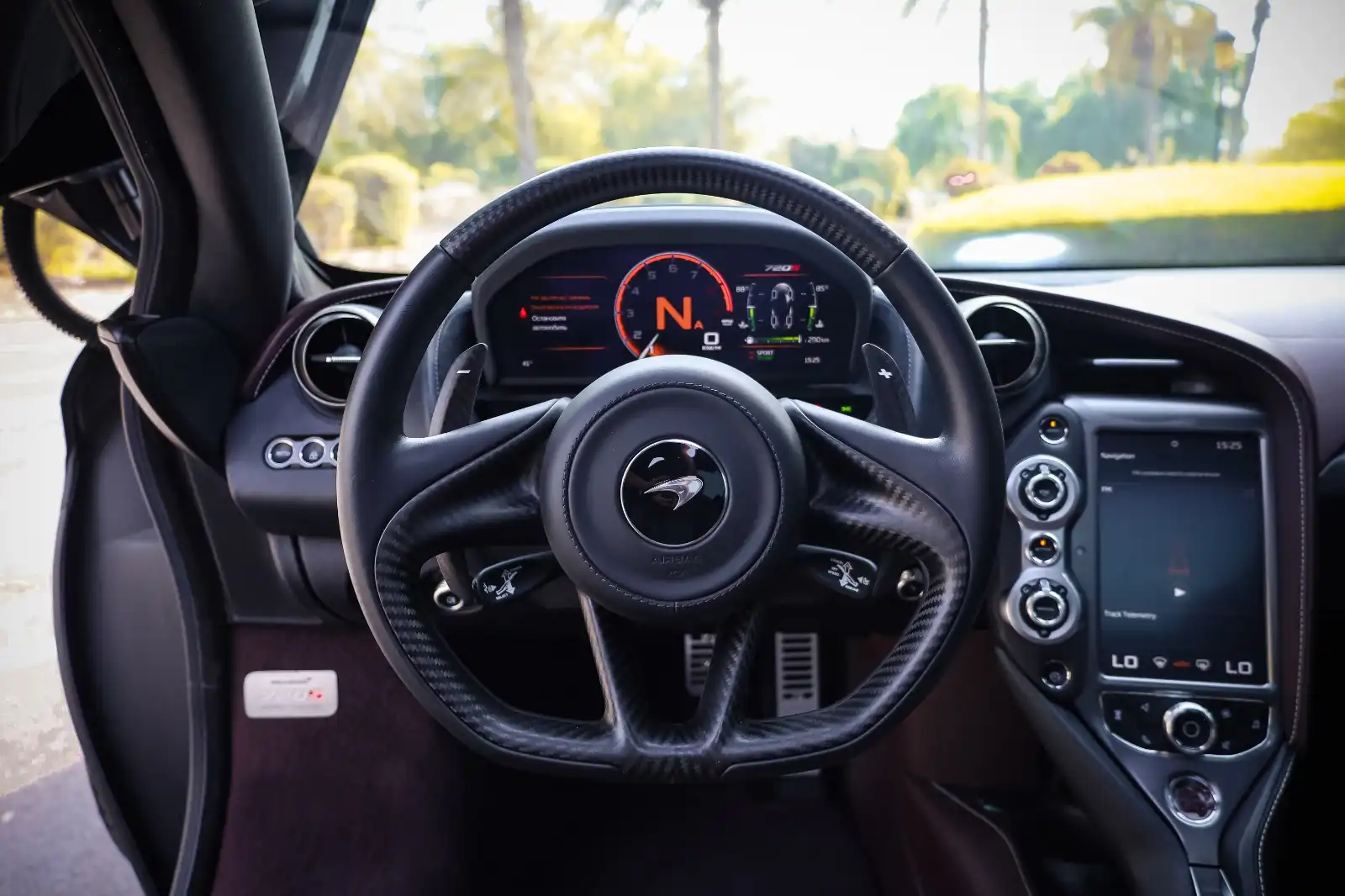 McLaren 720S Spyder