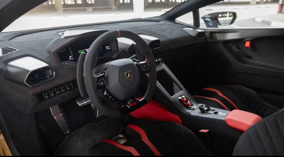 Lamborghini STO