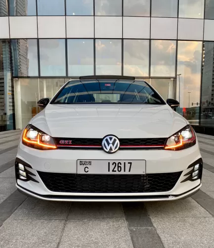 Фольксваген Гольф GTI