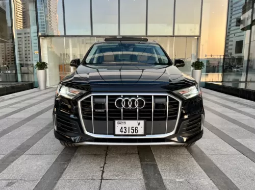 Ауди Q7