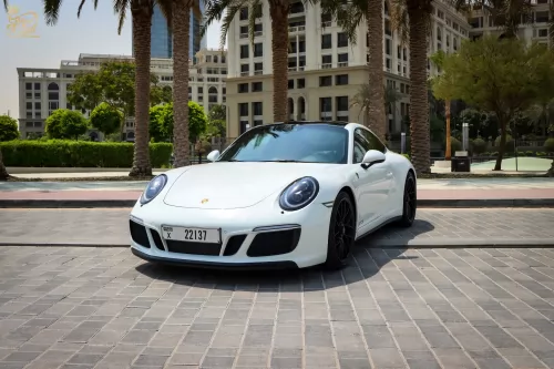 Порше Каррера 911 4GTS