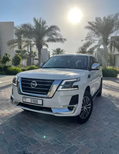 نيسان باترول تيتانيوم