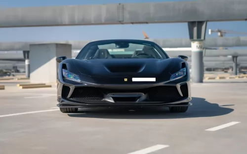 فيراري F8 سبايدر