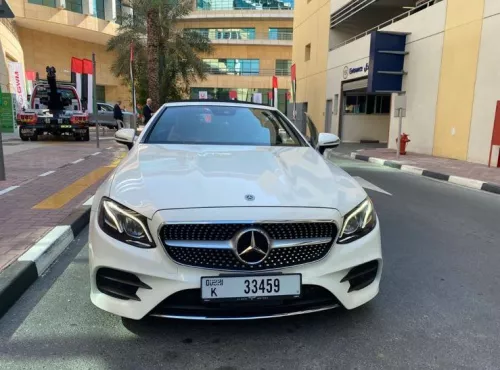 Mercedes-Benz E400 Convertible