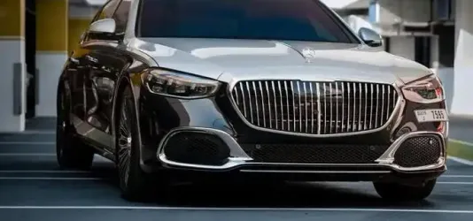Mercedes Maybach S560
